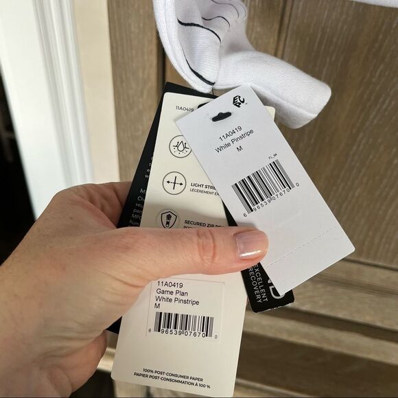 MPG Sport Game Plan White Pinstripe Jacket Medium NWT - Picture 13 of 16